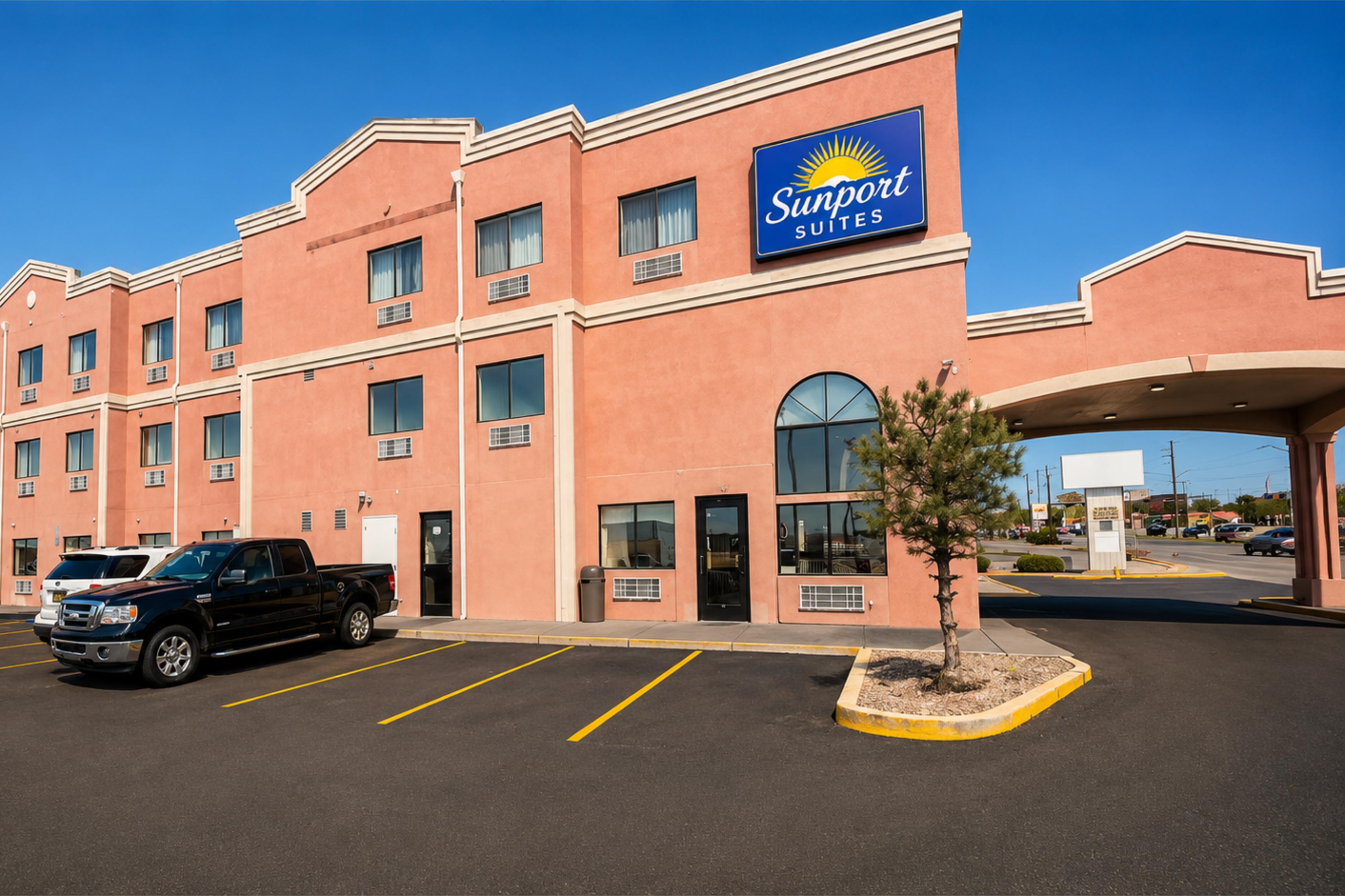 OYO Sunport Suites Albuquerque Airport 8/9