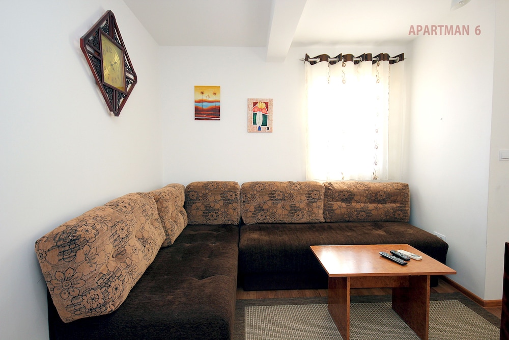 Apartments Kojic 49/75