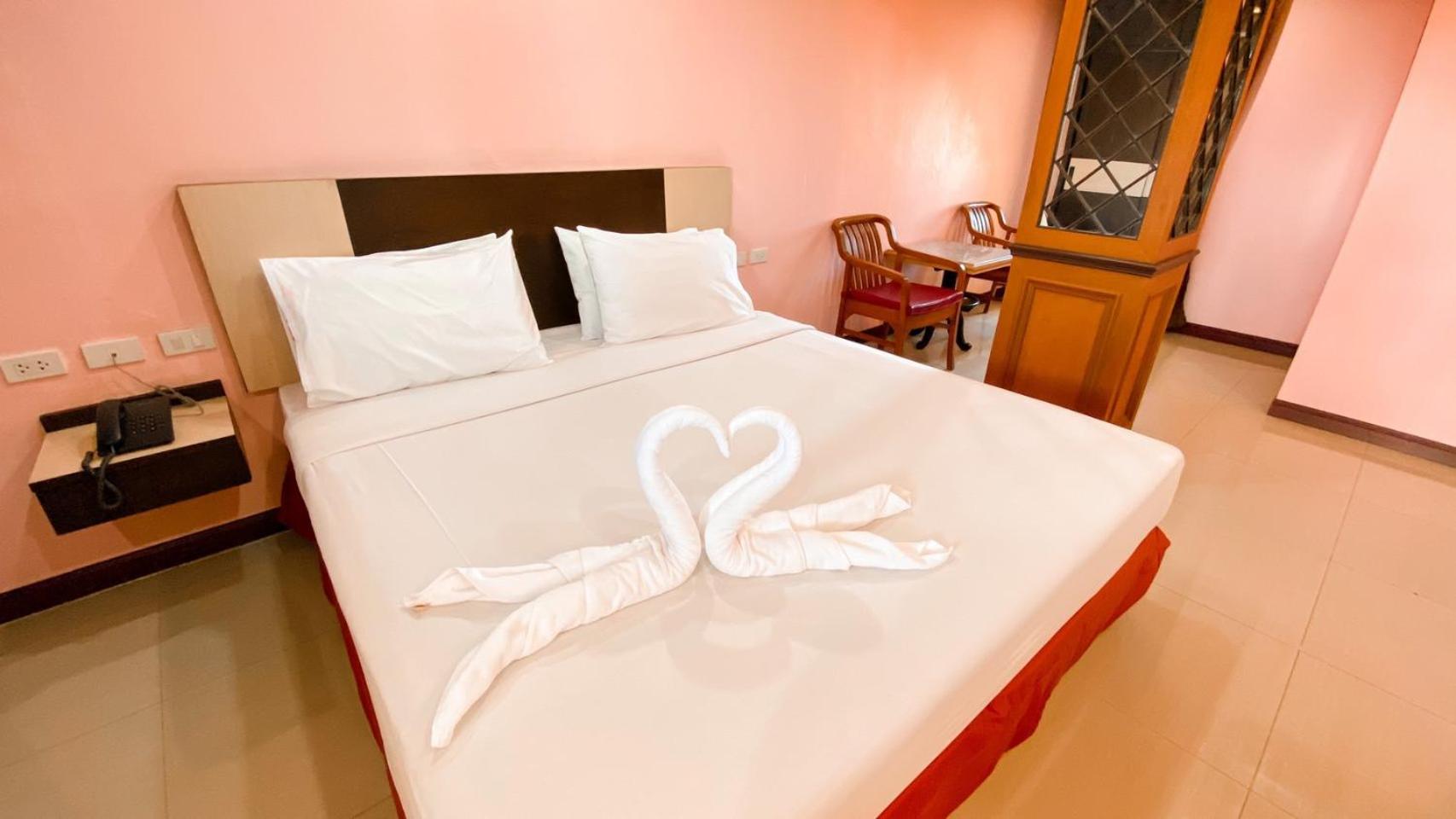 جناح صغير، A A Pattaya Ville Hotel 6/8