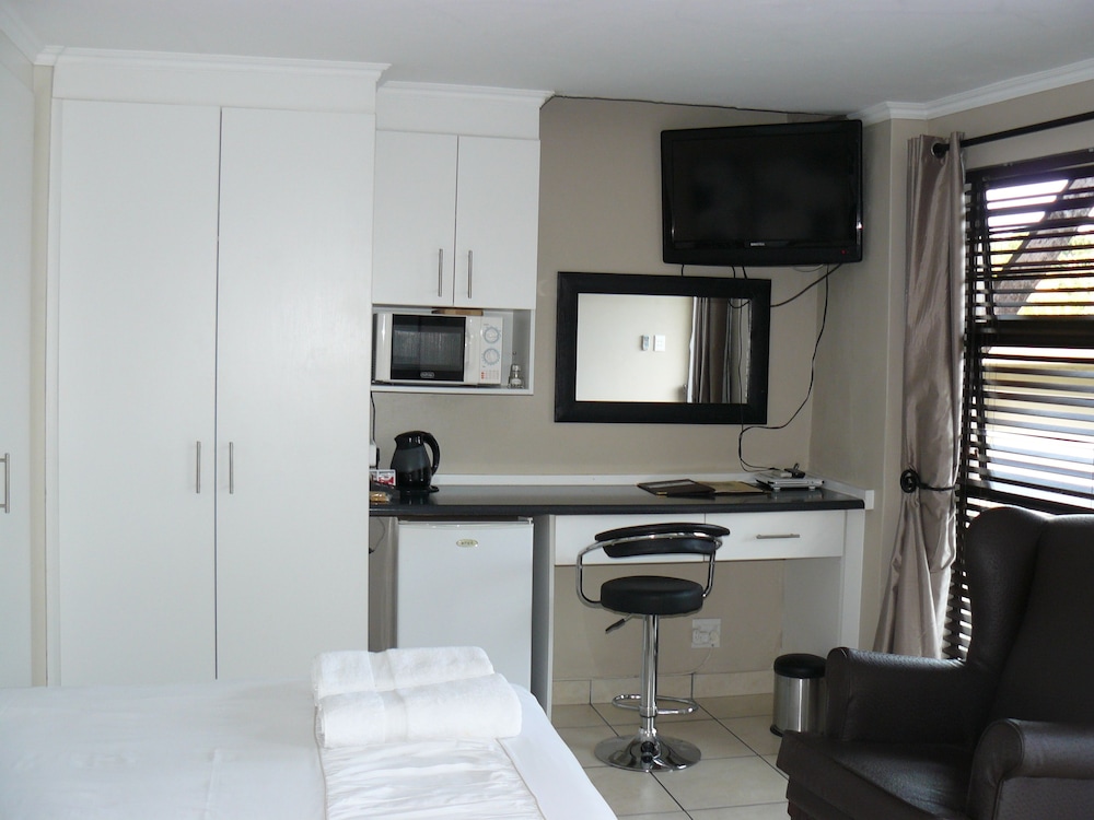 See More Guest House 30/50