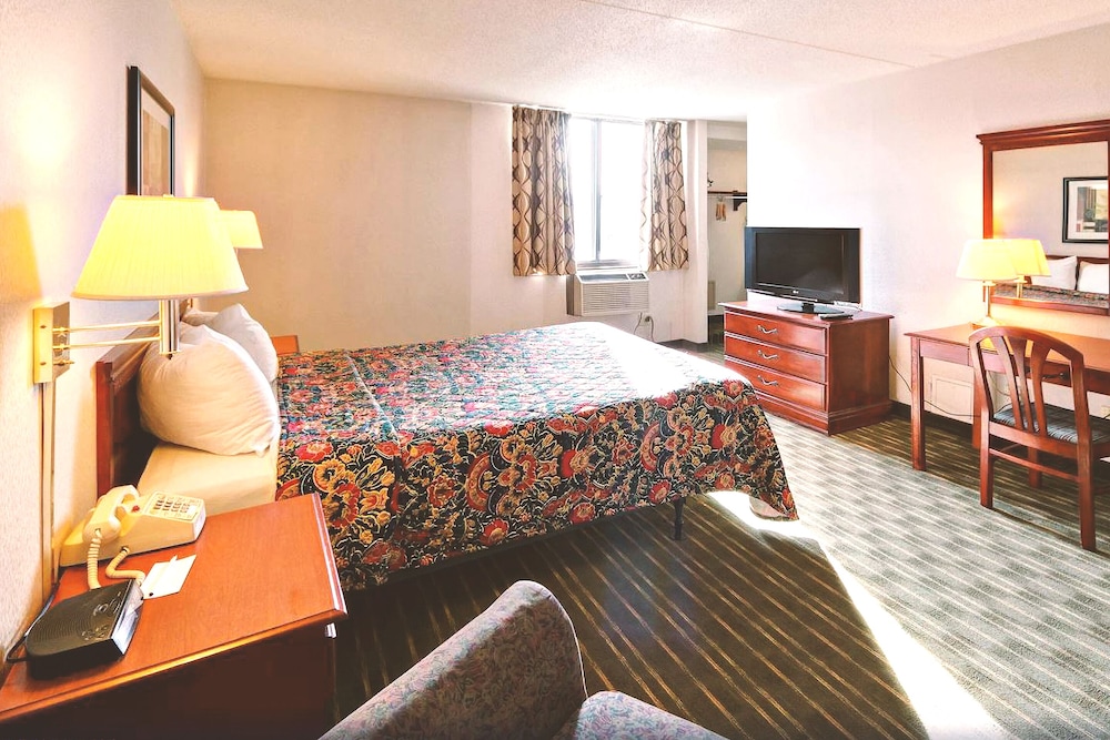 Key Inn Roseville 25/36