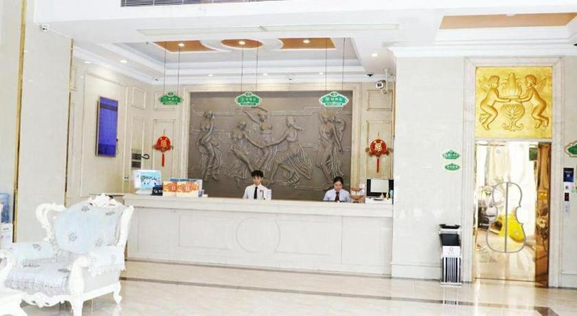 Vienna Hotel (Shenzhen Bantian Vanke Diwuyuan) 9/49