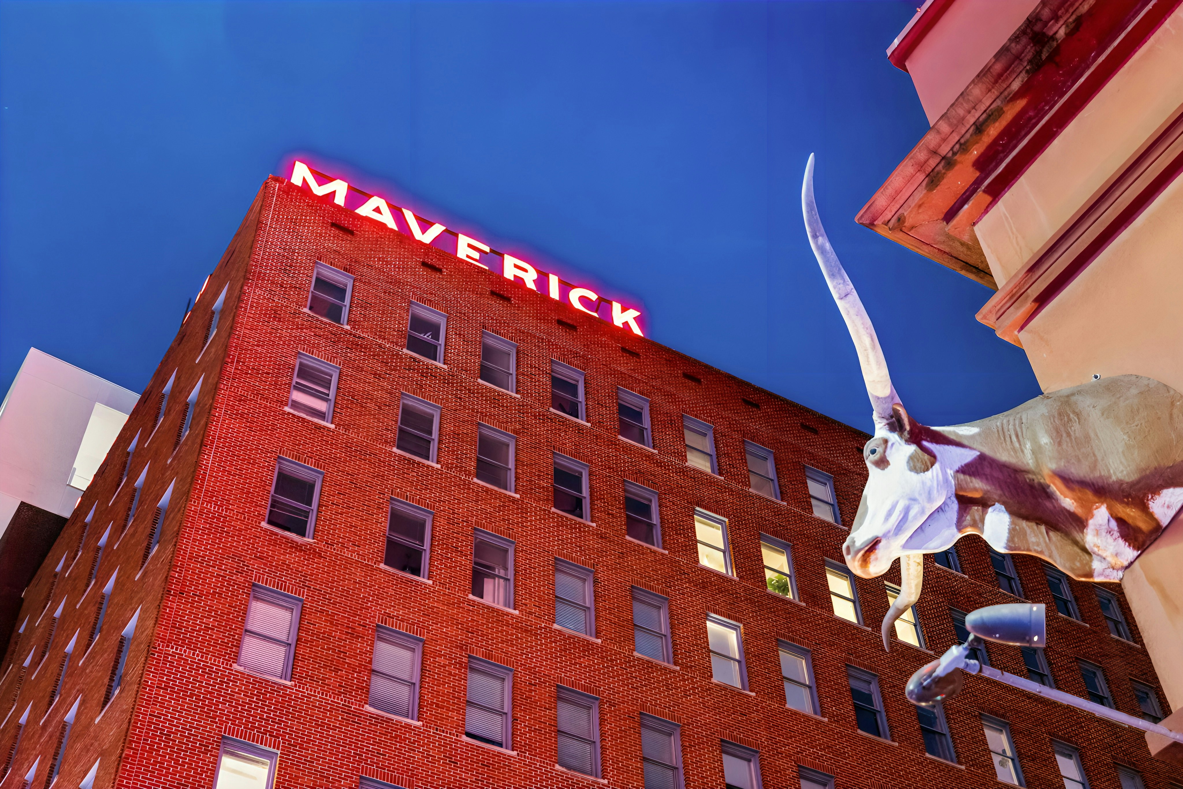 The Maverick, powered by Placemakr photo1