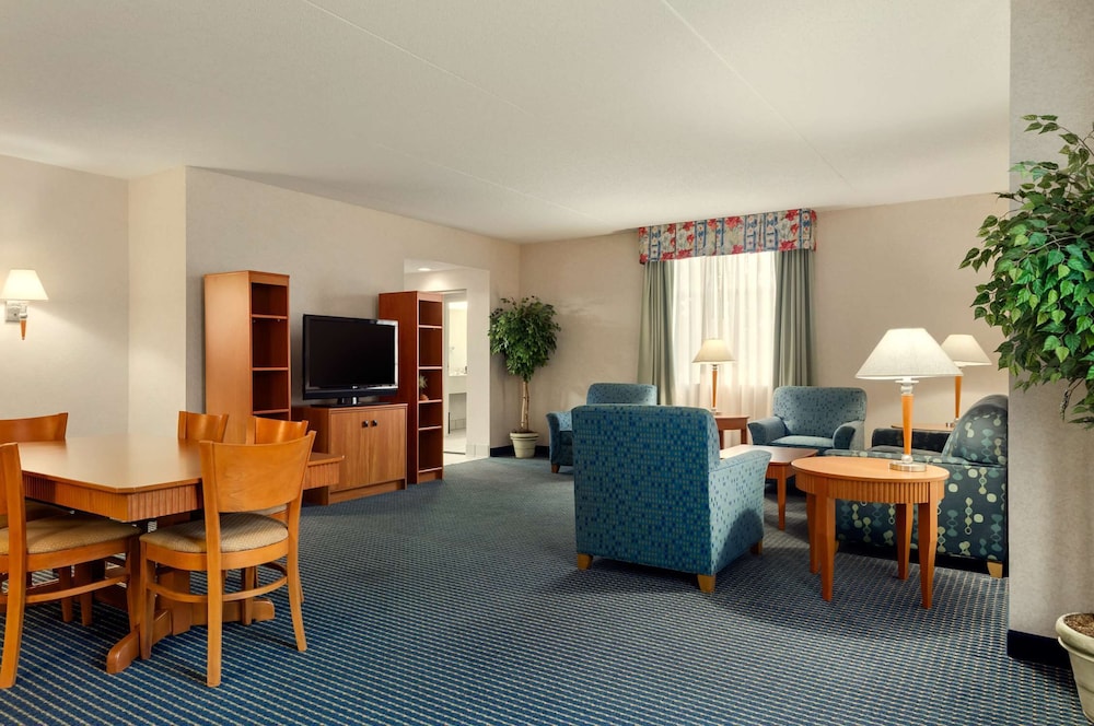 Embassy Suites by Hilton Lexington UK Coldstream 49/66