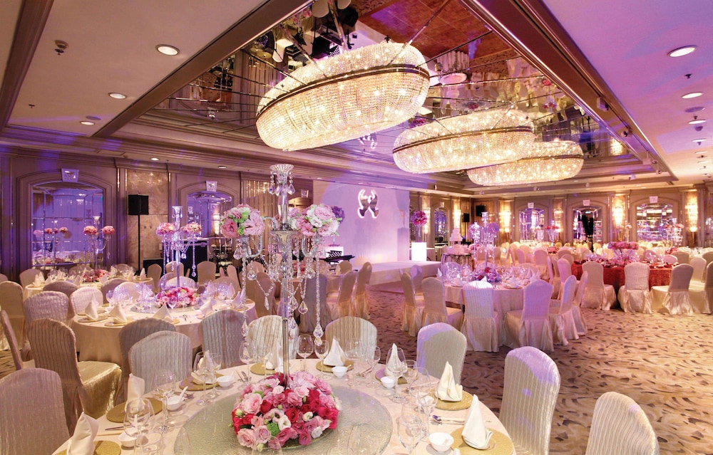 Regal Hong Kong Hotel 61/74