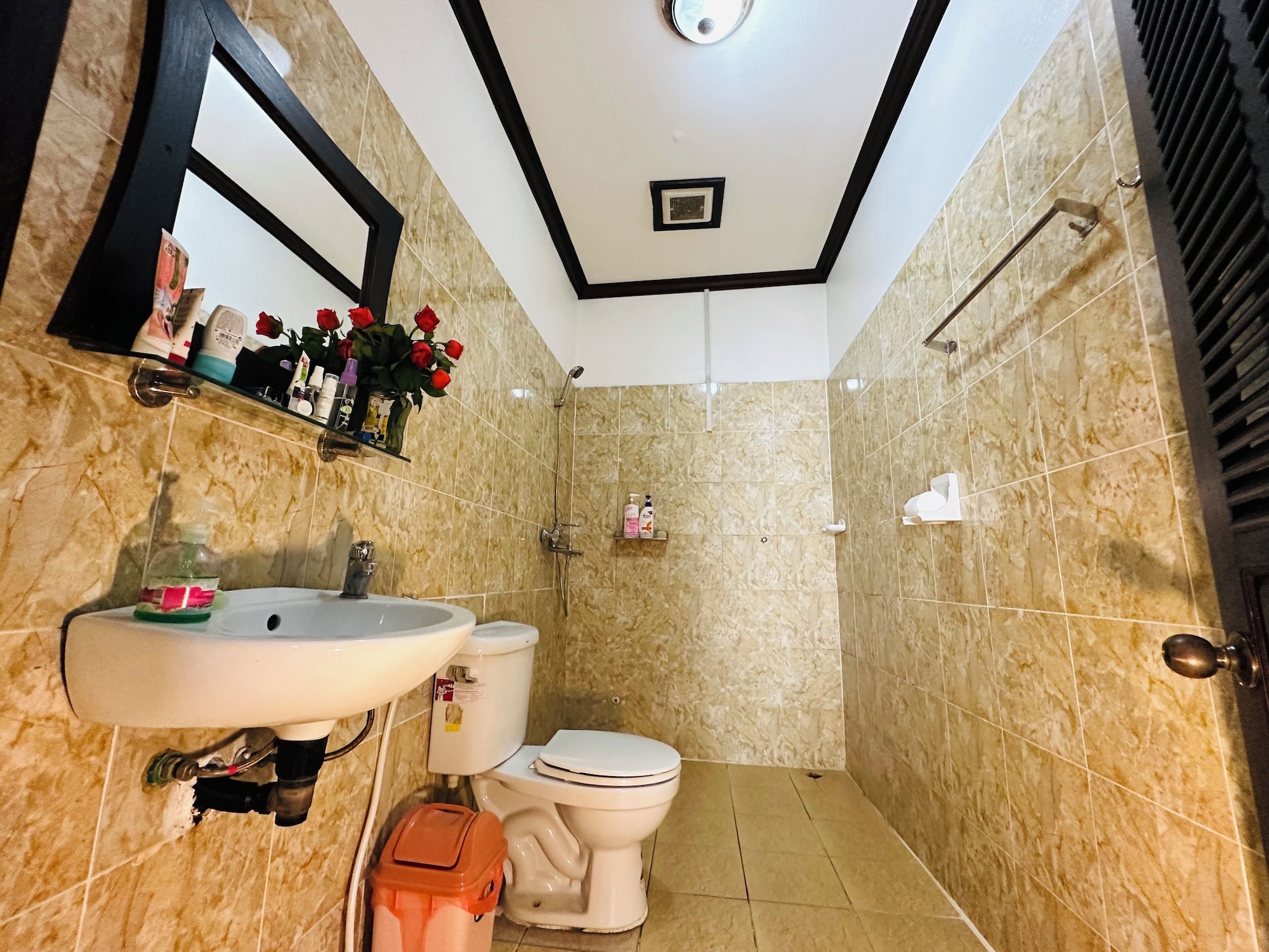 غرفة سوبيريور مفردة بسرير كينج، Thatsaphone Hotel 6/6