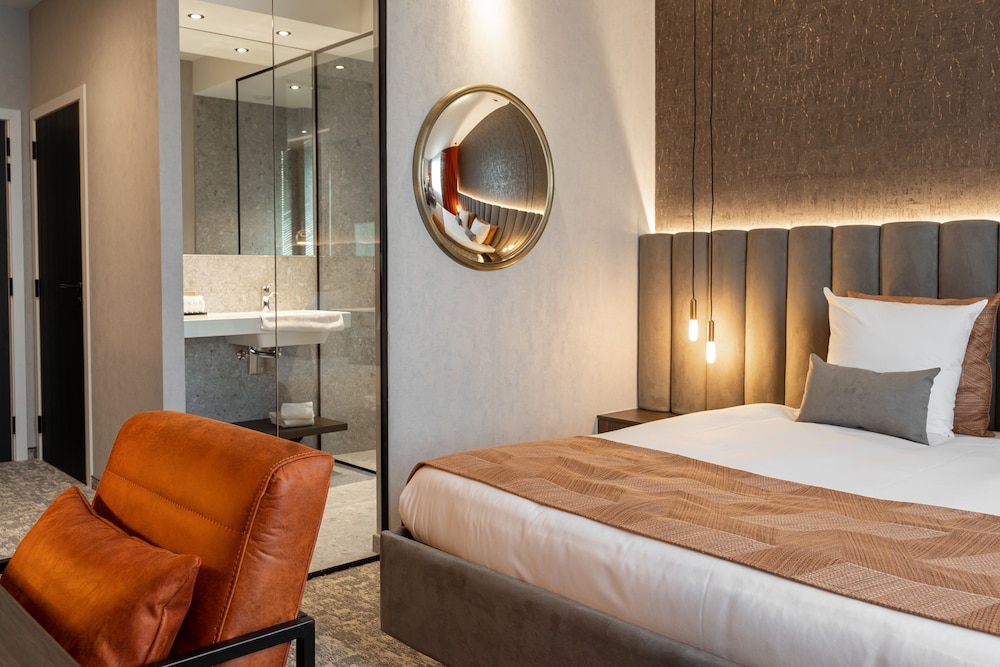 Congres Hotel Van Der Valk Mons 18/68