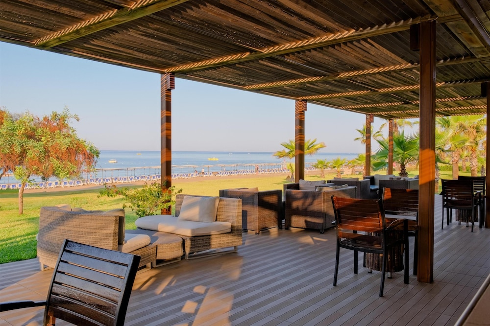 Sural Hotel 45/63