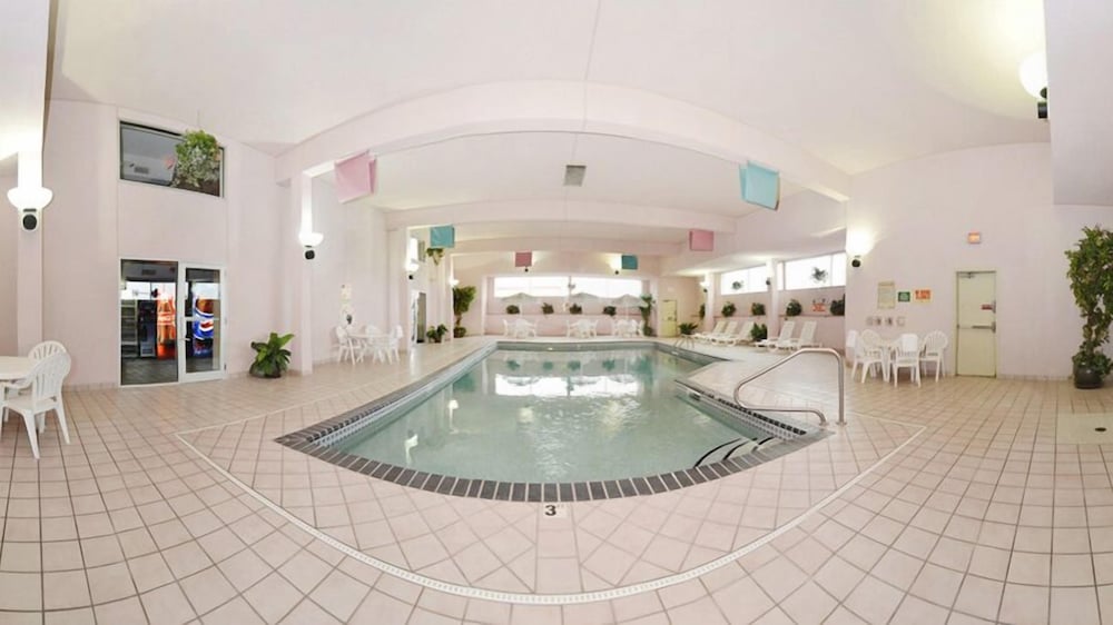Biltmore Hotel & Suites 9/27