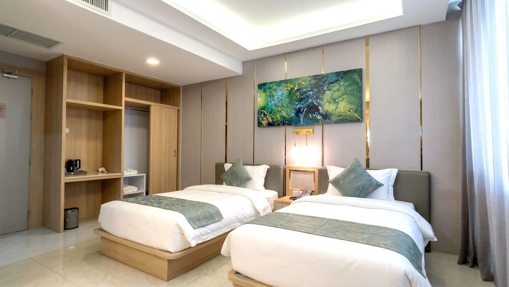 Elegant Bangkok Hotel 15/50