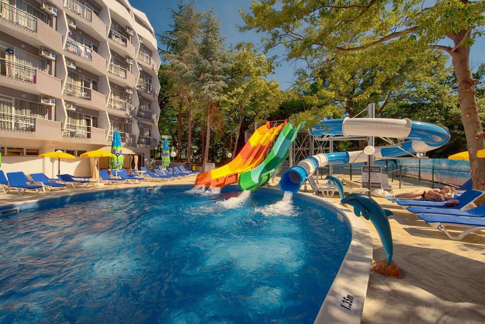 Prestige Deluxe Hotel Aquapark Club 7/76