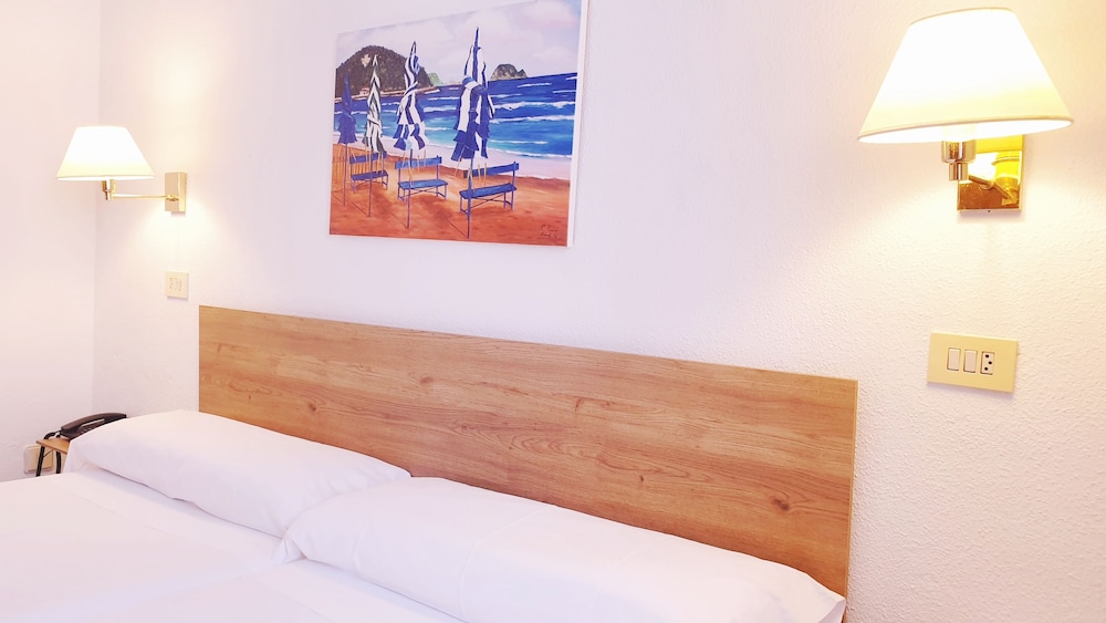 Zarauz Hotel 18/22