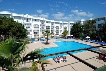 MAYA GOLF HOTEL 44/50