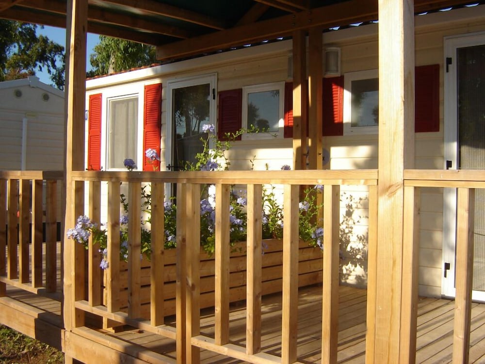 Camping Village Laguna Blu 10/72