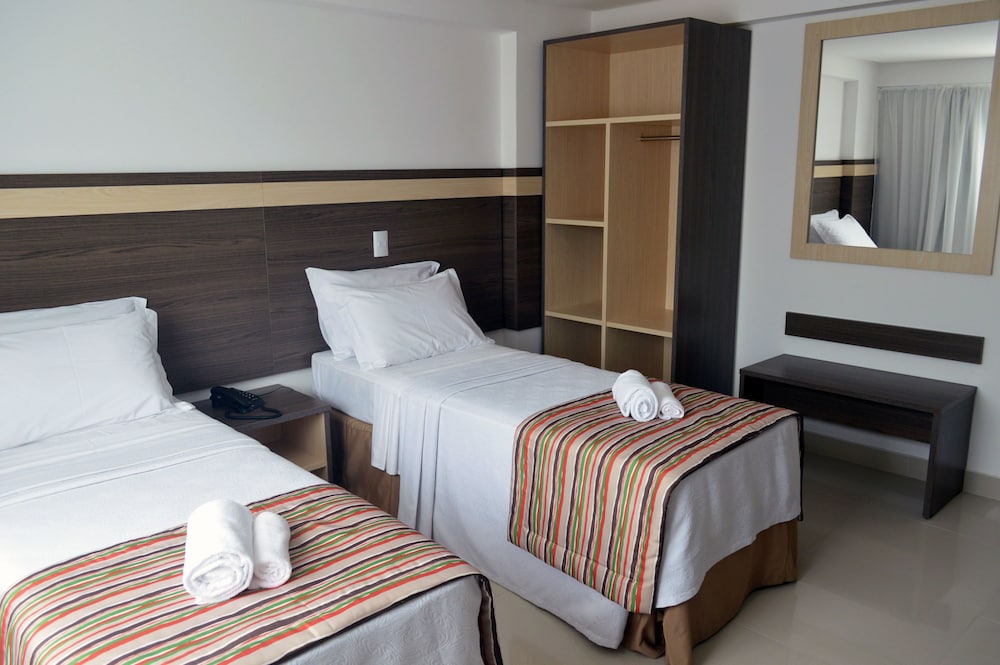 VAL ATLANTIC HOTEL 7/44