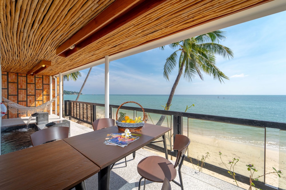 Pao Jin Poon Beach Front Villa 43/56