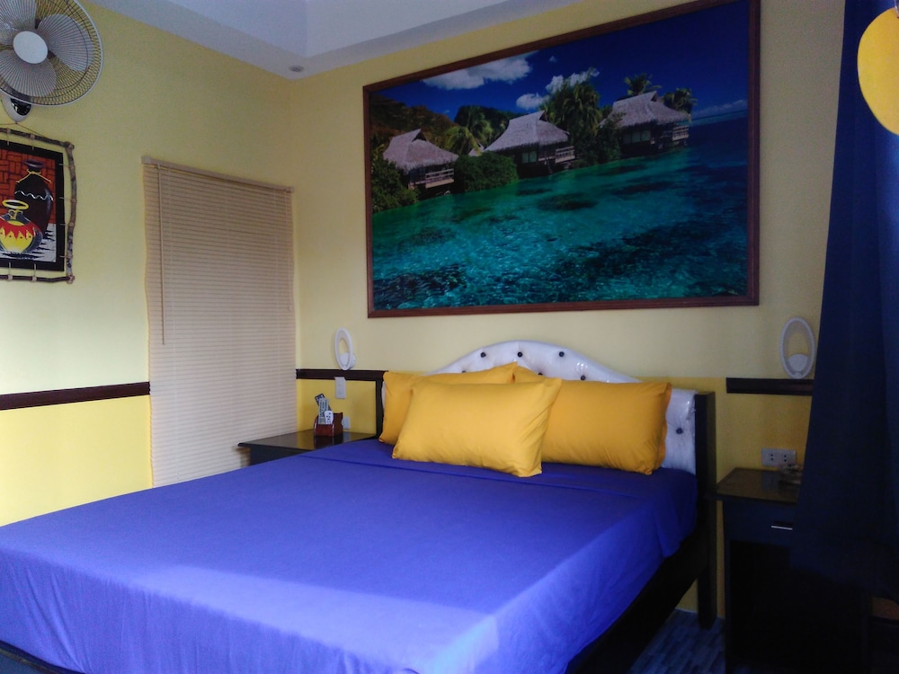 Mango's Beachfront Resort 15/69
