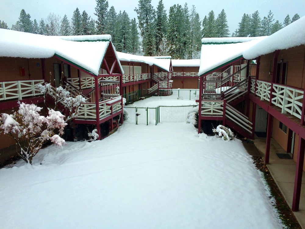 Alderbrook Inn 34/50