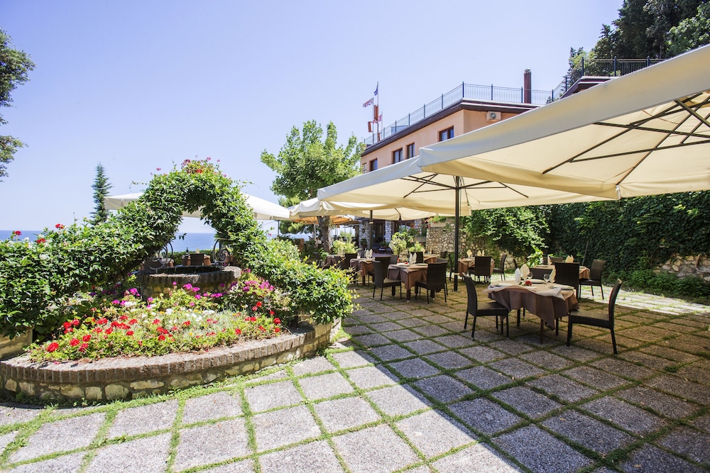 Hotel Internazionale 53/64