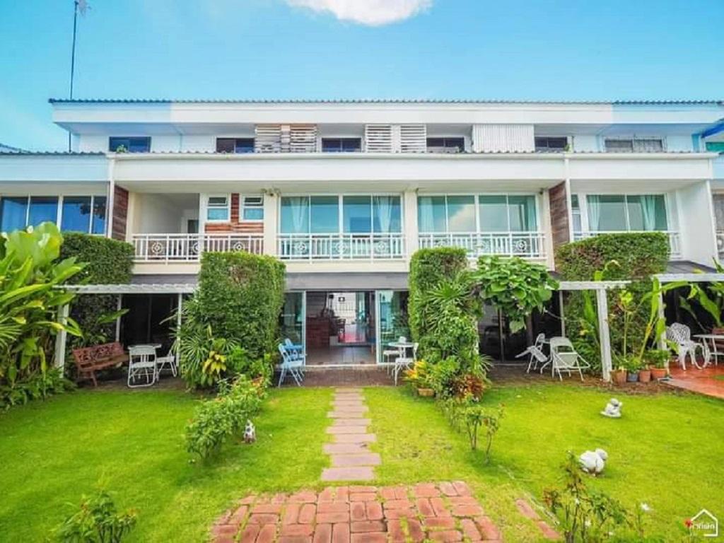 Baan Sattahip By The Sea 7/68