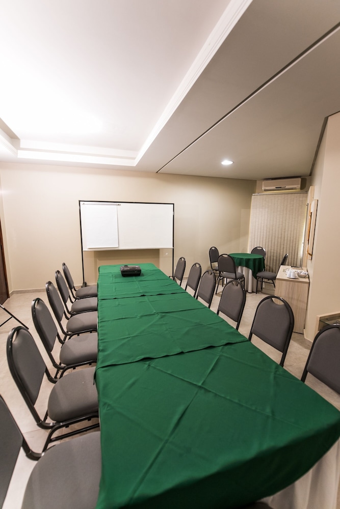Balsas Premier Hotel 8/15