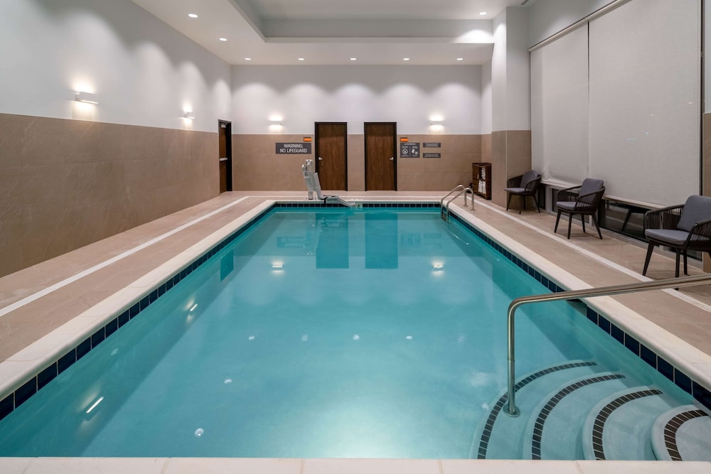 La Quinta Inn Suites By Wyndham Nashville Downtown Stadium 29/52