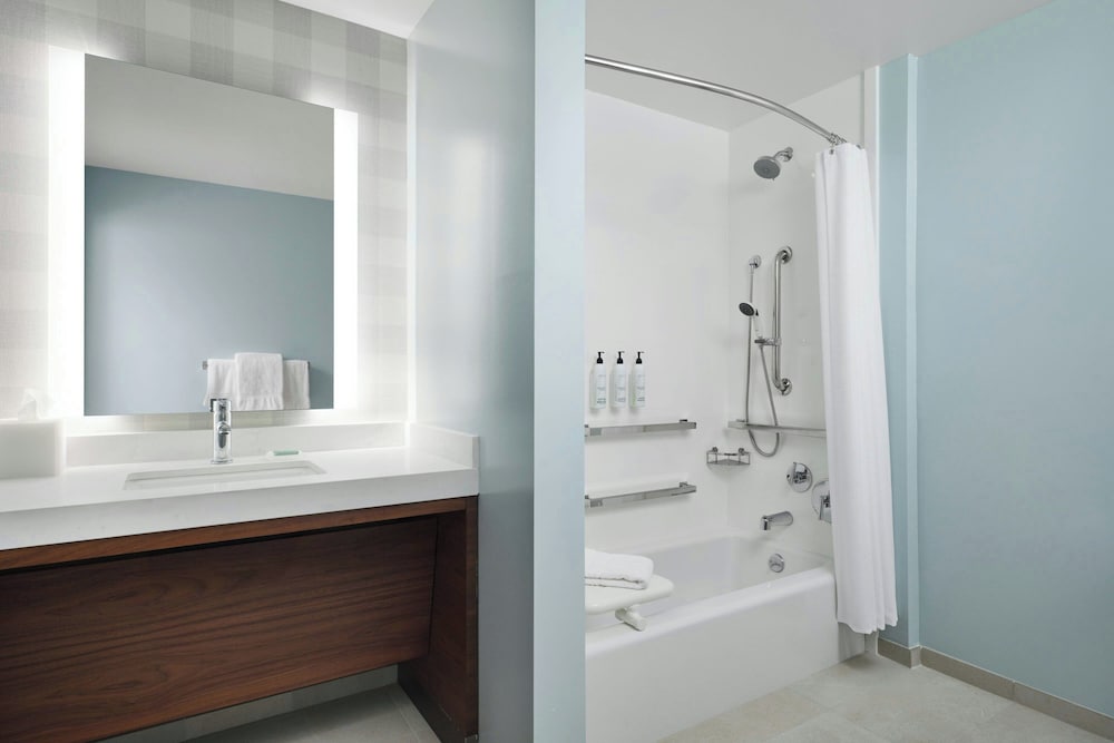 TownePlace Suites by Marriott Ventura Oxnard 42/45