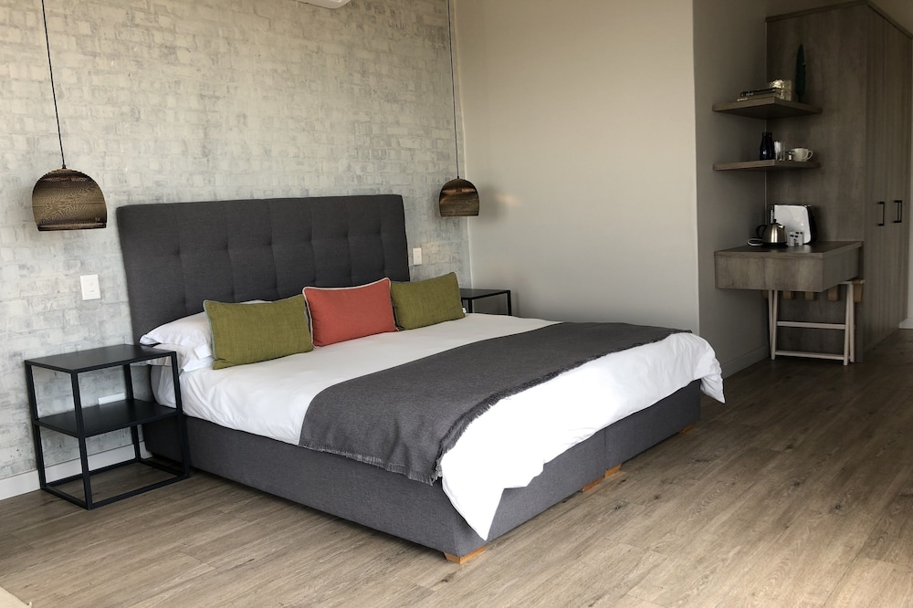 The Tree House Boutique Hotel 10/50