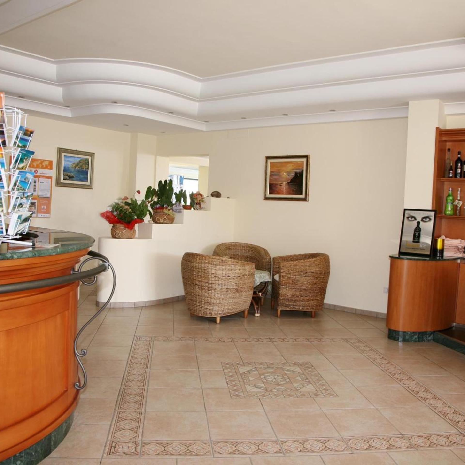 Hotel Residence Il Gattopardo 40/61