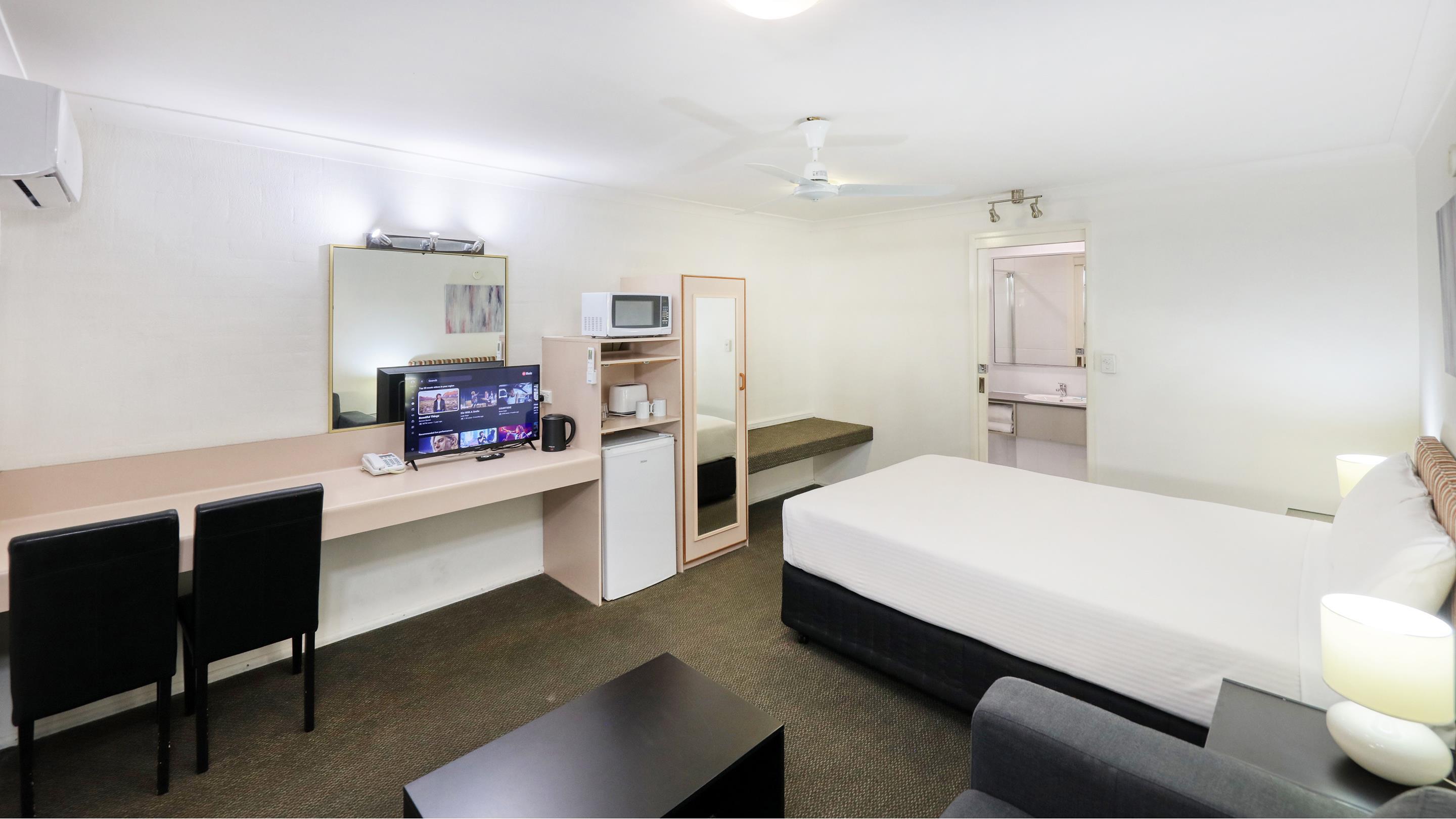غرفة بسرير كوين، Best Western Cattle City Motor Inn 2/8