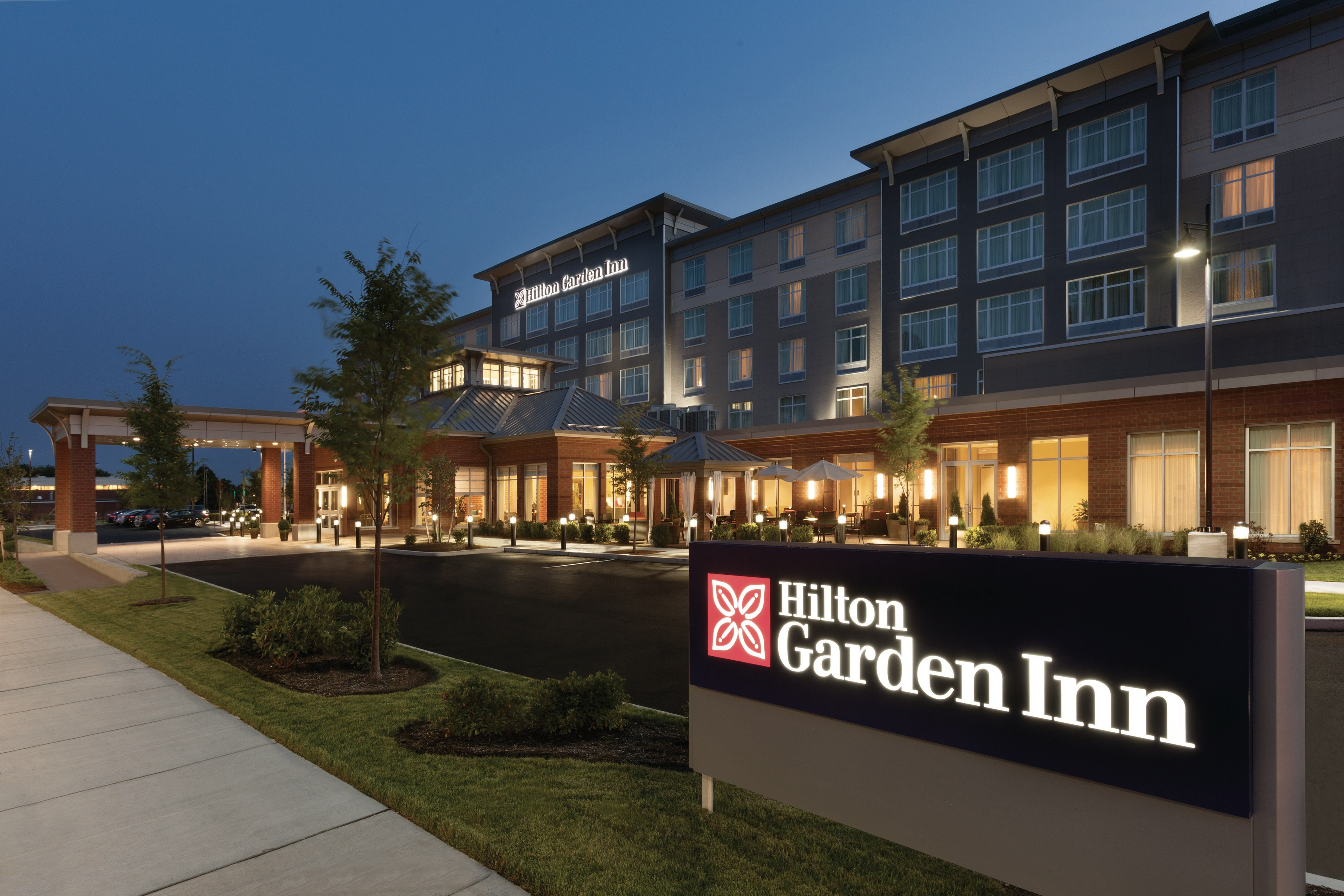 Hilton Garden Inn Boston Logan Airport 5/38