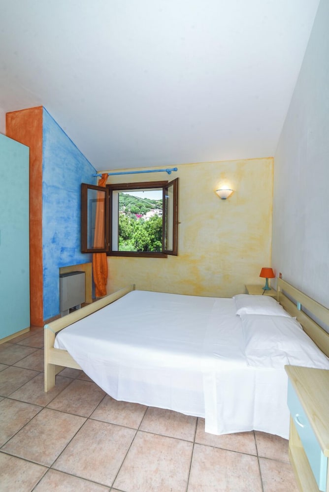 RESIDENCE LA COSTA 6/49