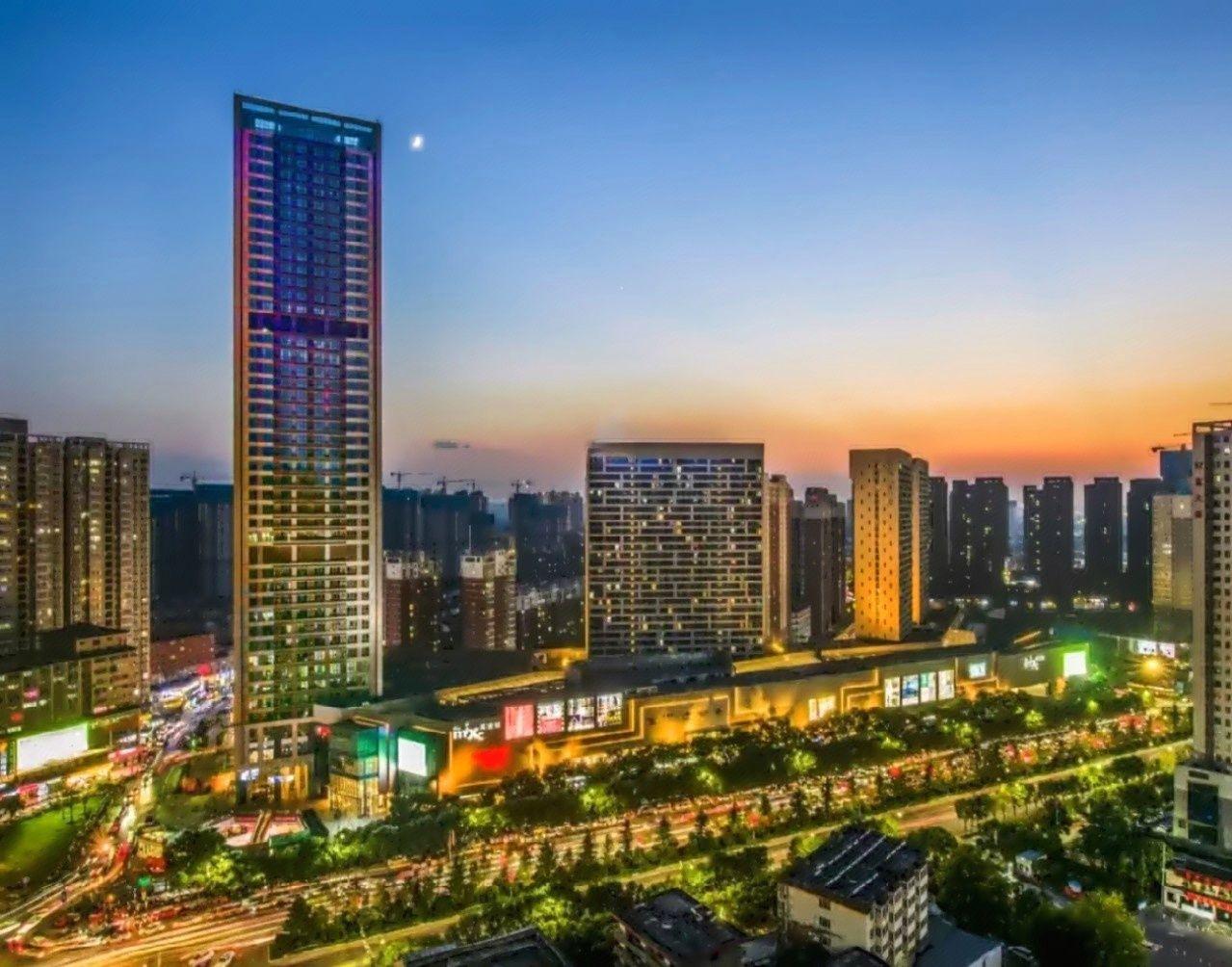 IU Hotels Xian Sanqiao Metro Sation Wanxiang City Branch 24/30