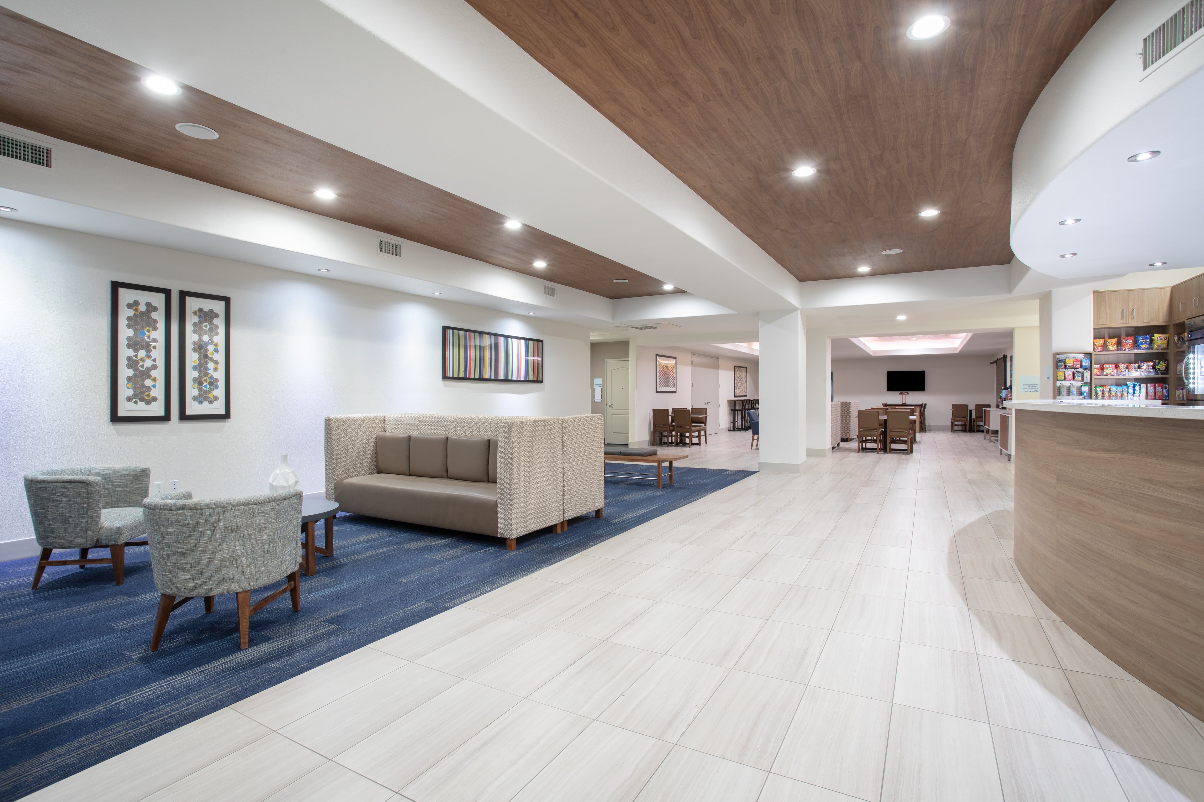 Holiday Inn Express and Suites Chowchilla - Yosemite Park Area 9/58