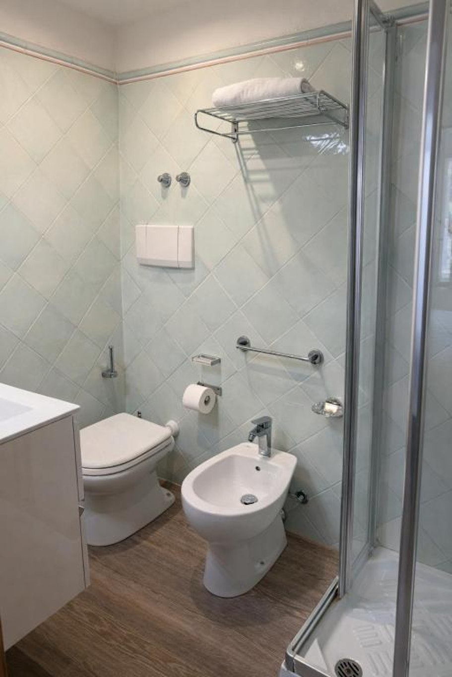 Hotel Principe Modena 54/63