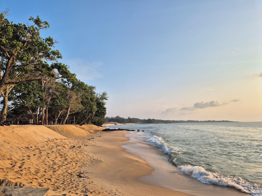 Sand & Sandals Desaru Beach Resort & Spa 43/49