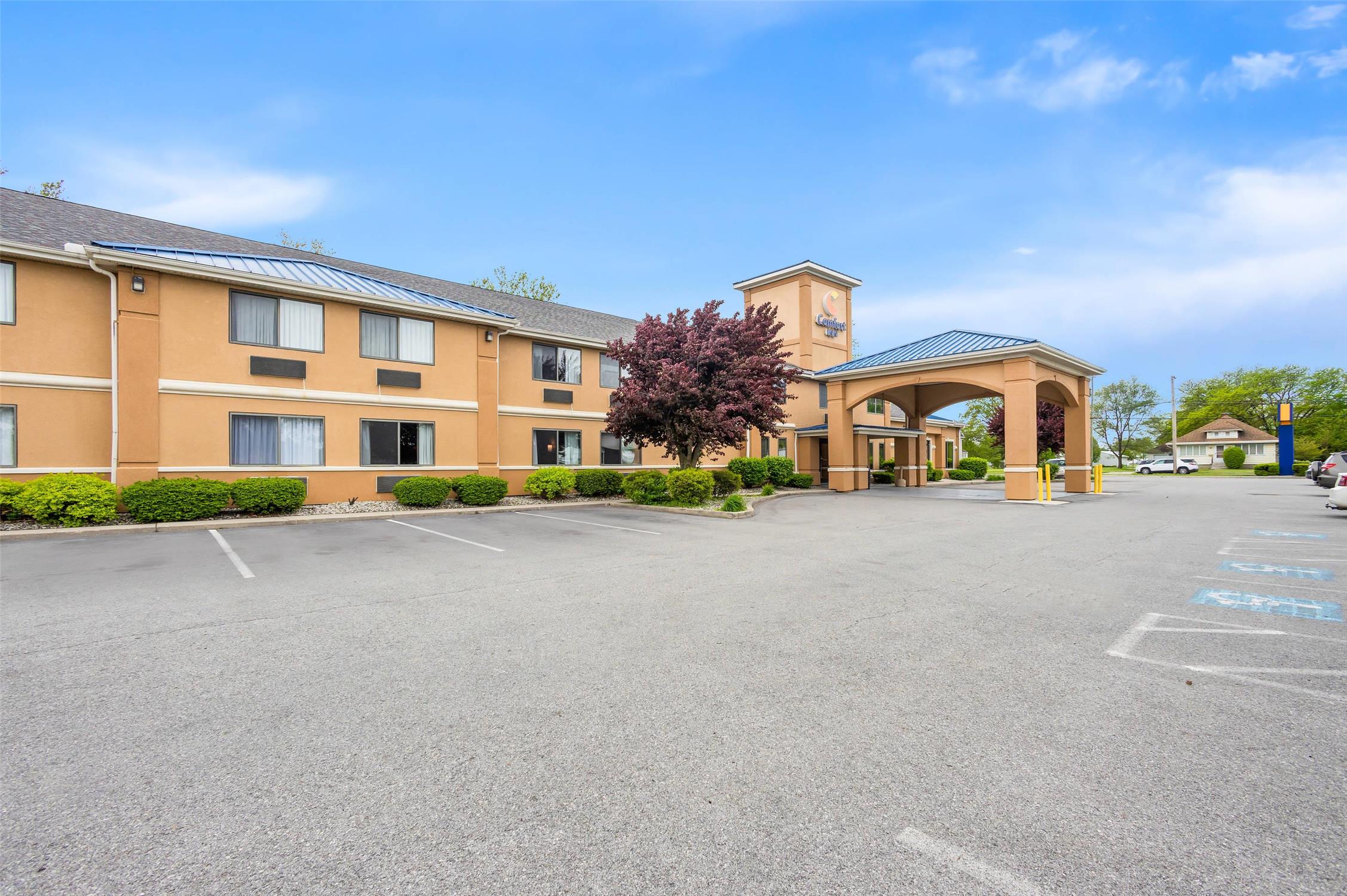 Comfort Inn Van Wert, OH 9/12