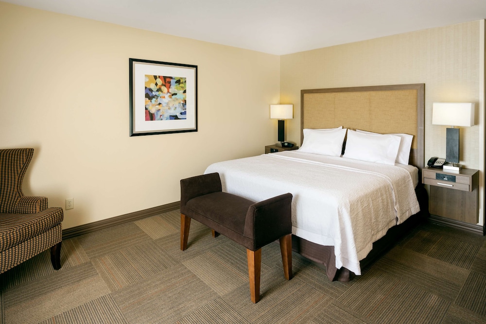 Hampton Inn And Suites Las Vegas Red Rock Summerlin 8/41