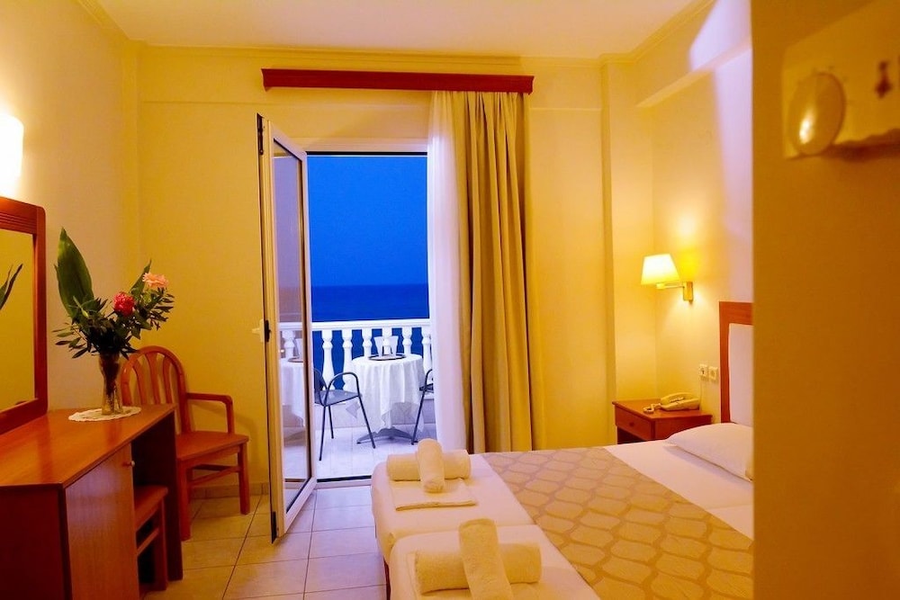 Hotel Ioni 34/50