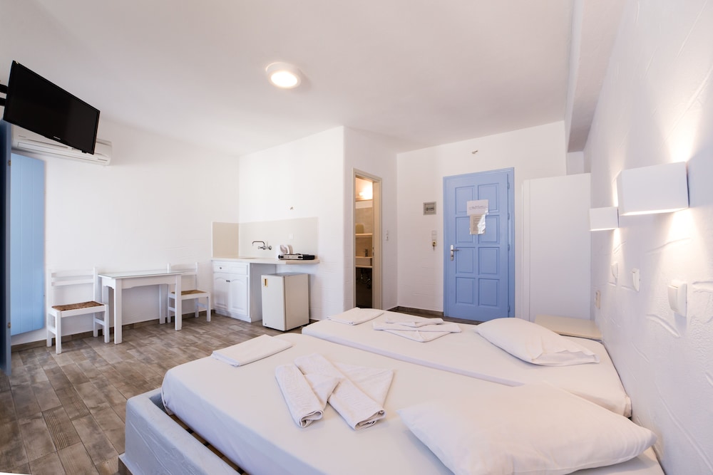 Stratos Apartments and Studios 12/45