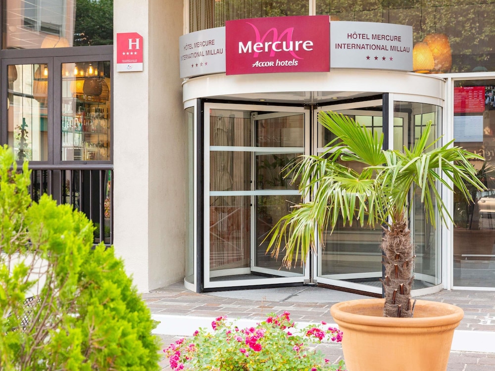 MERCURE MILLAU 3/50