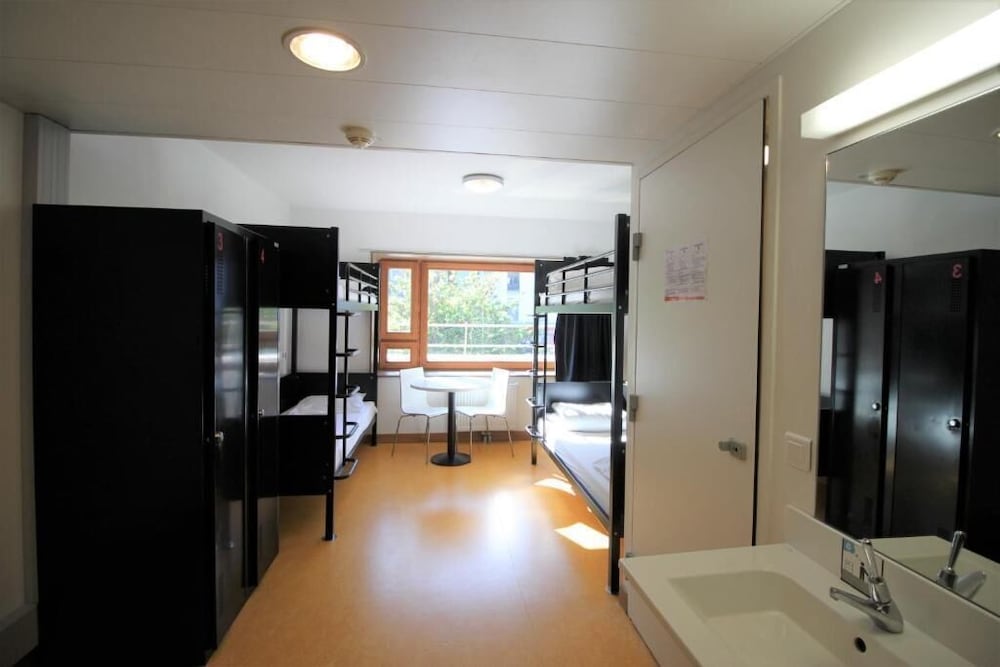 Auberge de Jeunesse Paris Yves Robert 26/50