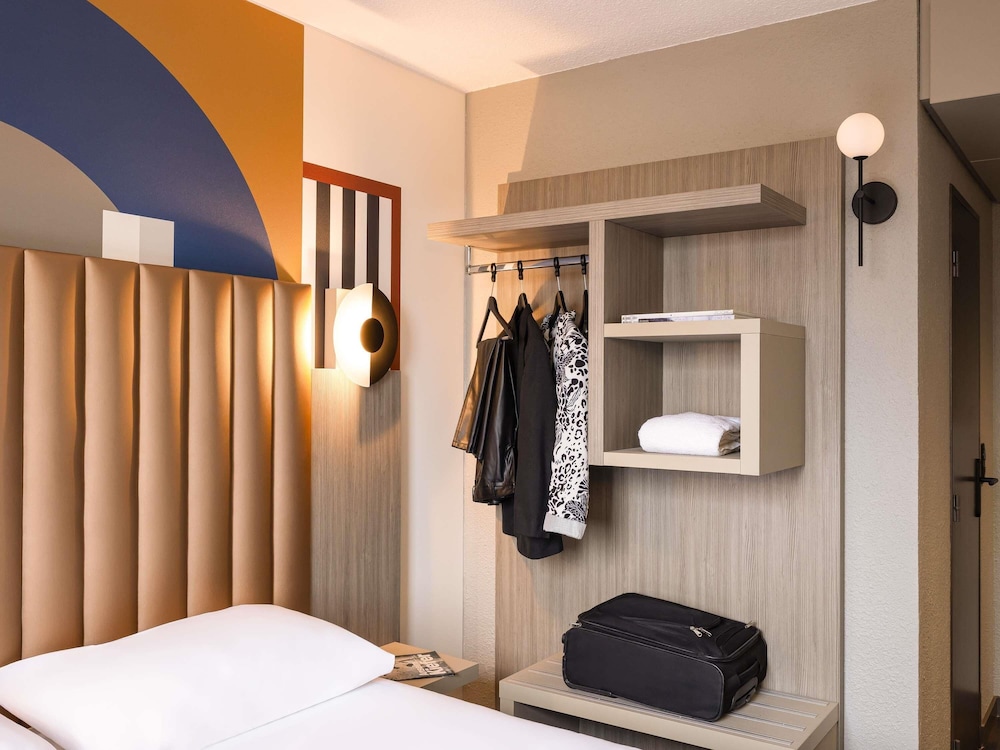 Ibis Styles Saint Quentin 36/59