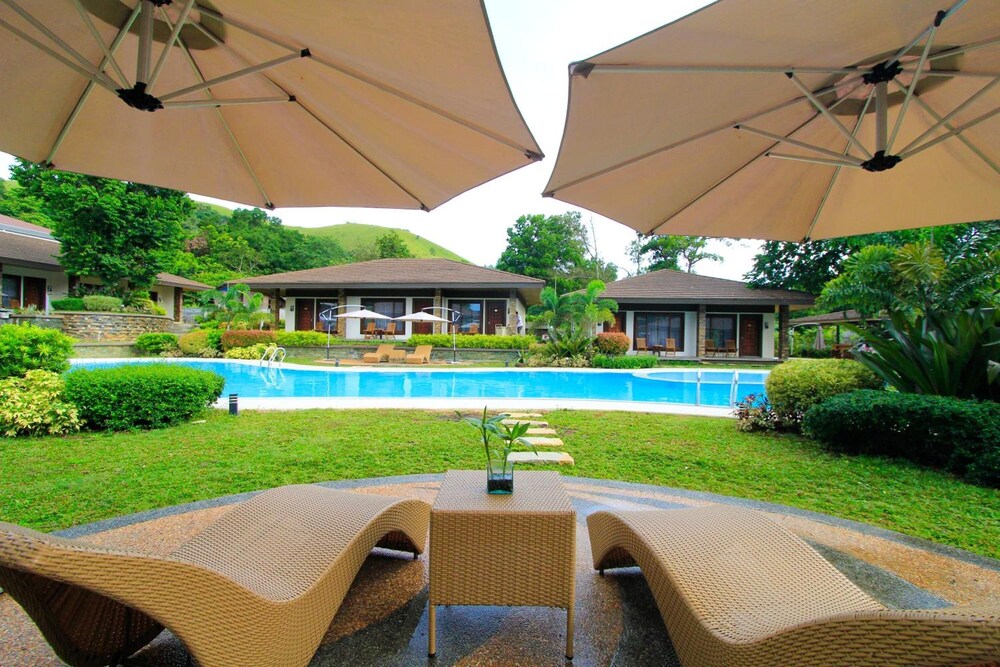 Coron Soleil Express Hotel 57/65
