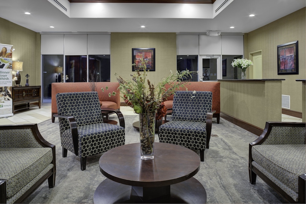 Holiday Inn Hotel & Suites Lima 33/47