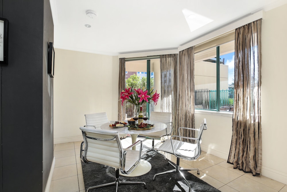 AEA THE COOGEE VIEW SERVICED APARTMENTS 70/82