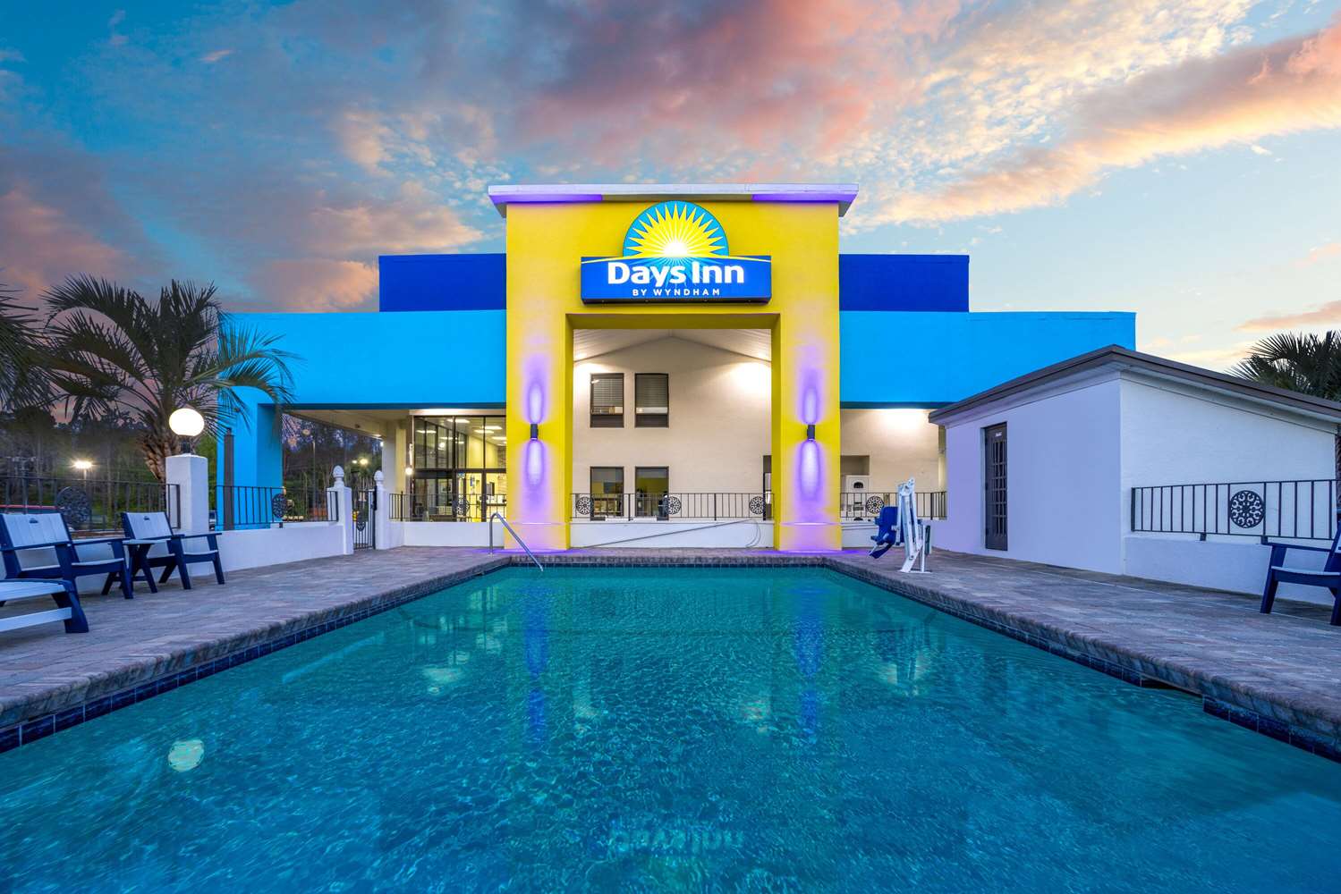 Days Inn By Wyndham Ladson Summerville Charleston 10/48