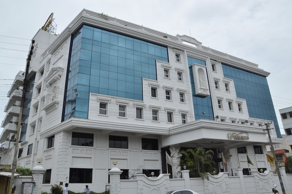 Annamalai International Hotel 3/50