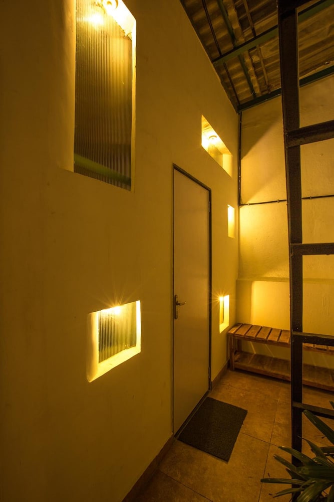 Hostel Mantra 25/45