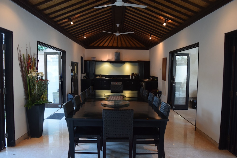 Villa Dewata Seminyak 29/50